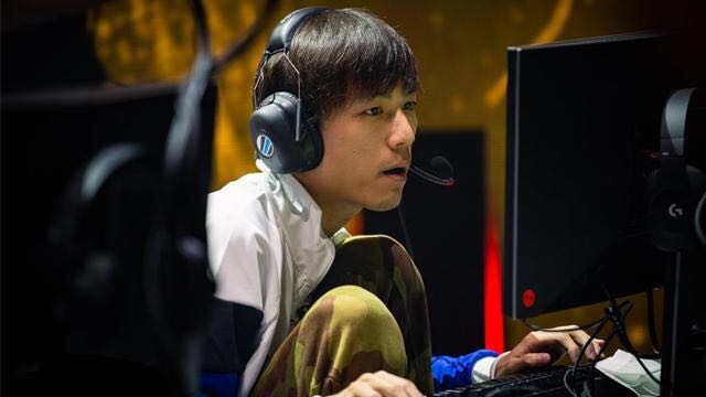 体育卫冕失 体育卫冕失